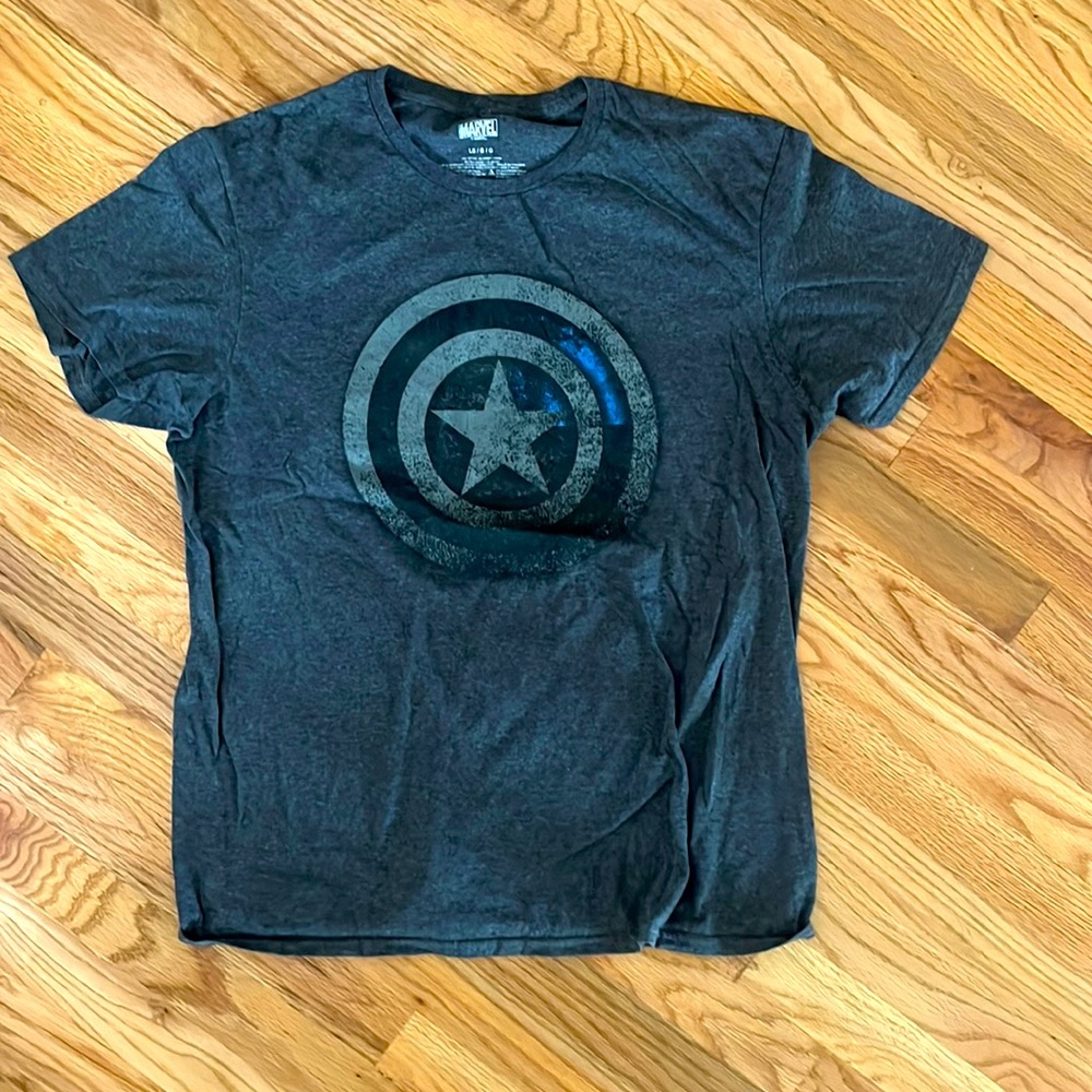 Marvel t-shirt